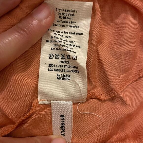 L'Agence chain-link cowl-neck silk dress in soft caramel Size 6 NWOT - Picture 5 of 12